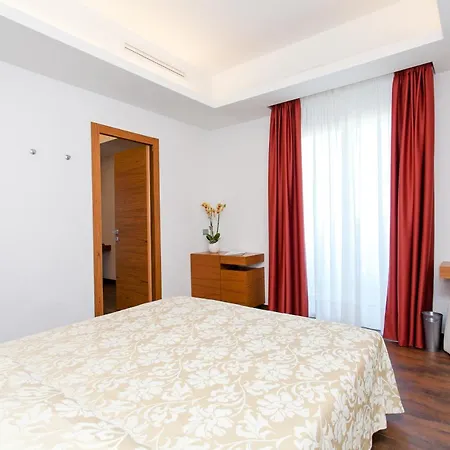 Hotel Scialì 4*