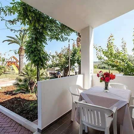 Ξενοδοχείο Sciali 4*