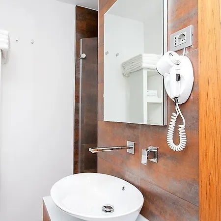 Sciali Ξενοδοχείο 4*